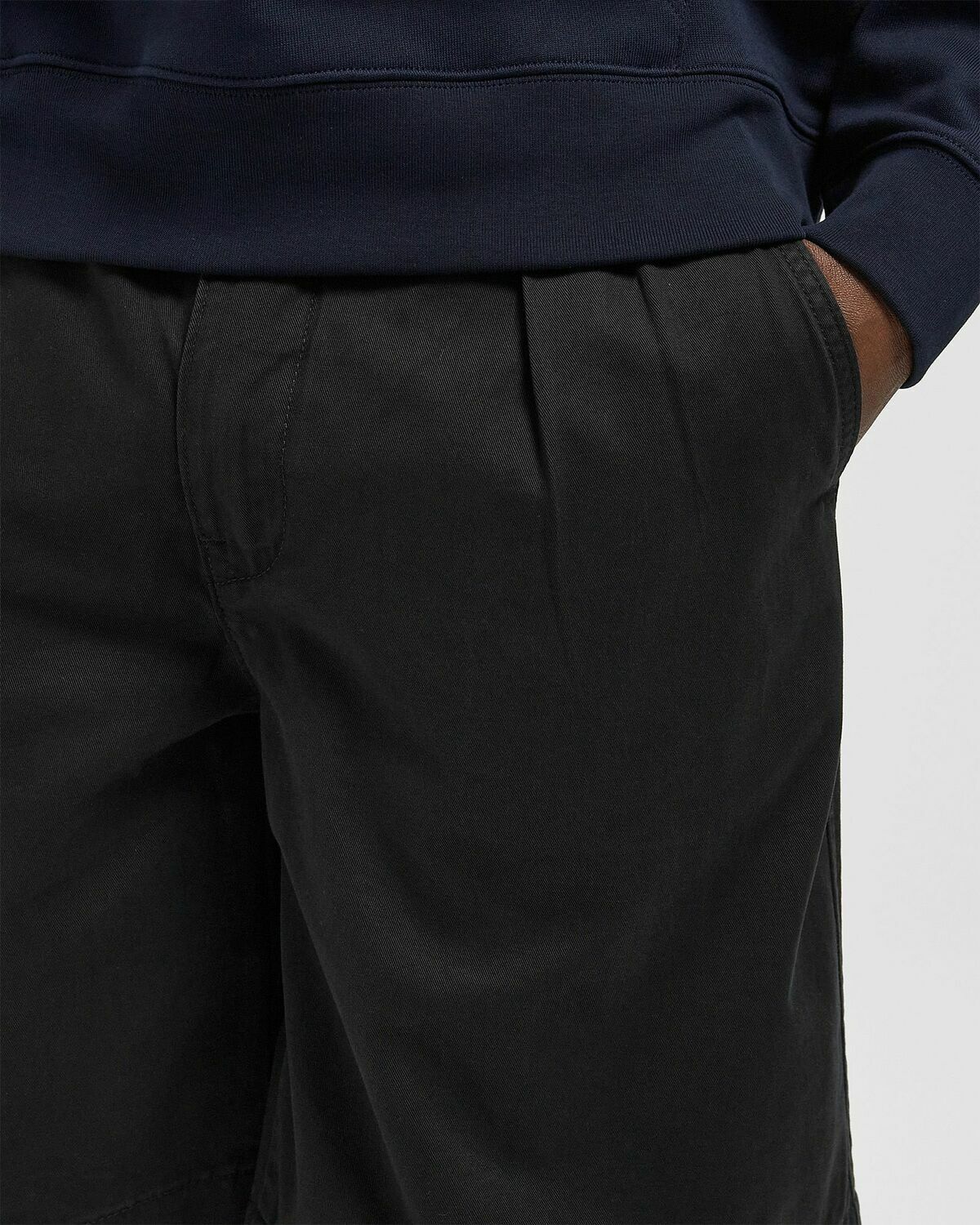 BAGGY PLEATED SHORT