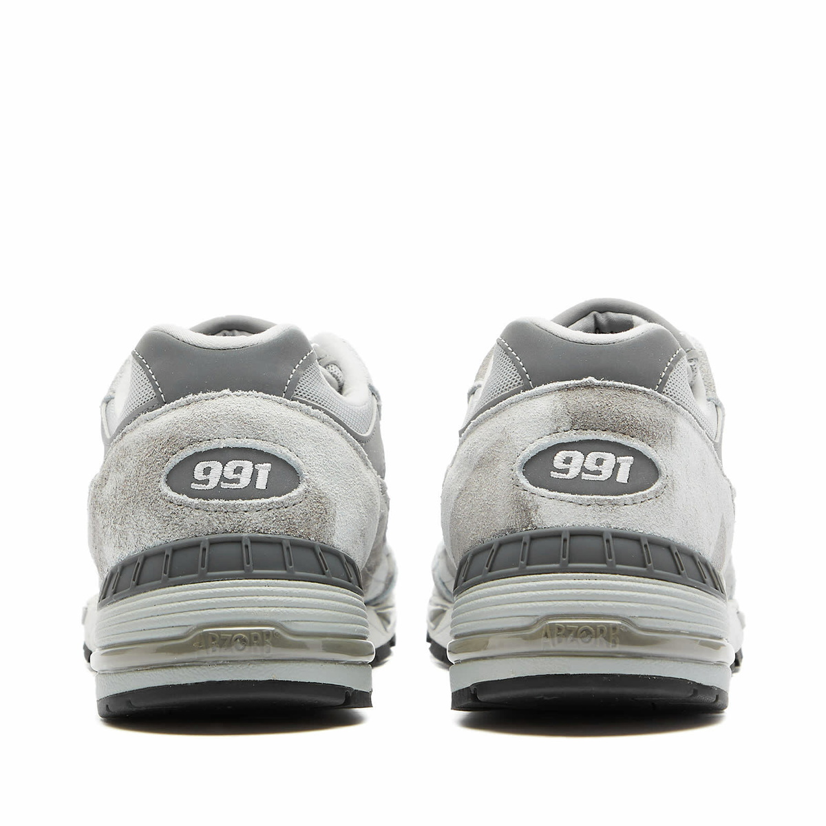New Balance Men's M991PRT Sneakers in Grey New Balance