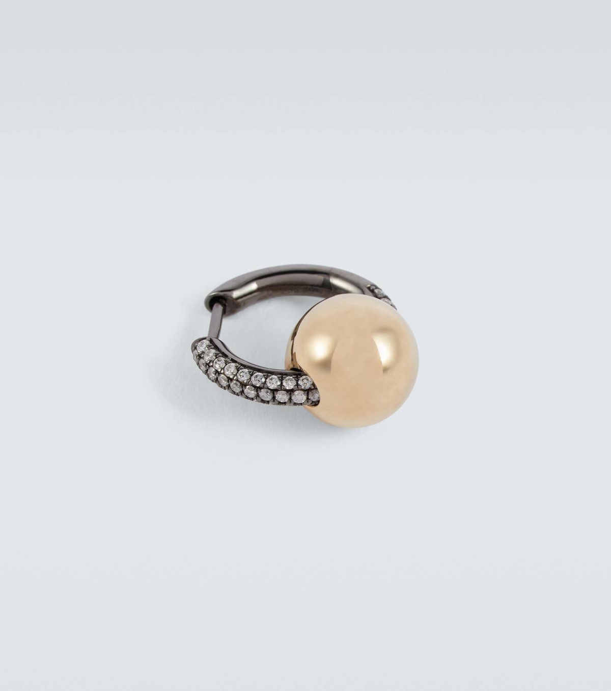 Rainbow K 14kt gold single earring with diamonds
