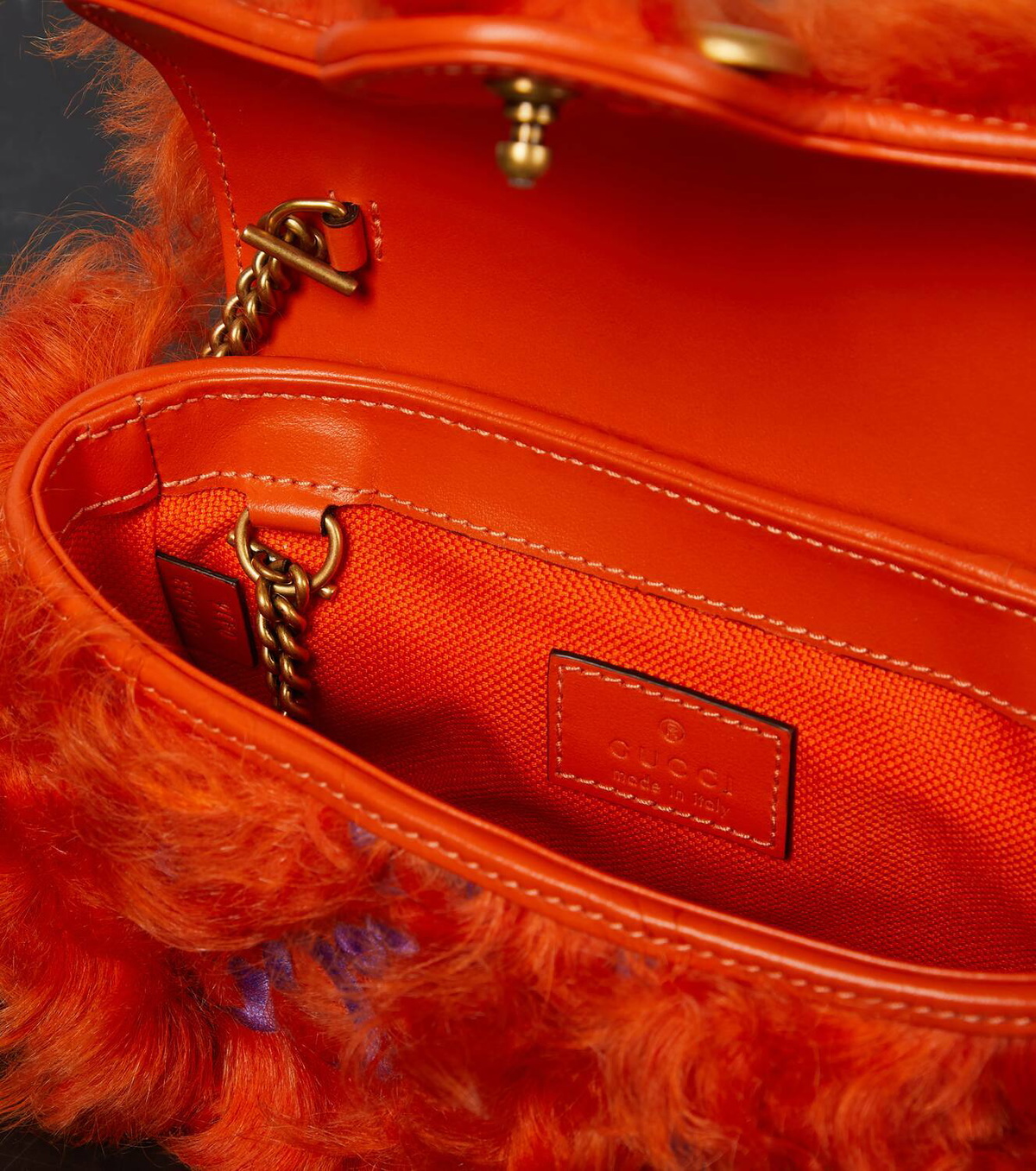 ショルダーバッグ・ポシェット Marmont Super Mini Shearling Bag in Orange Gucci Marmont Super Mini Shearling Bag in Orange - Runway