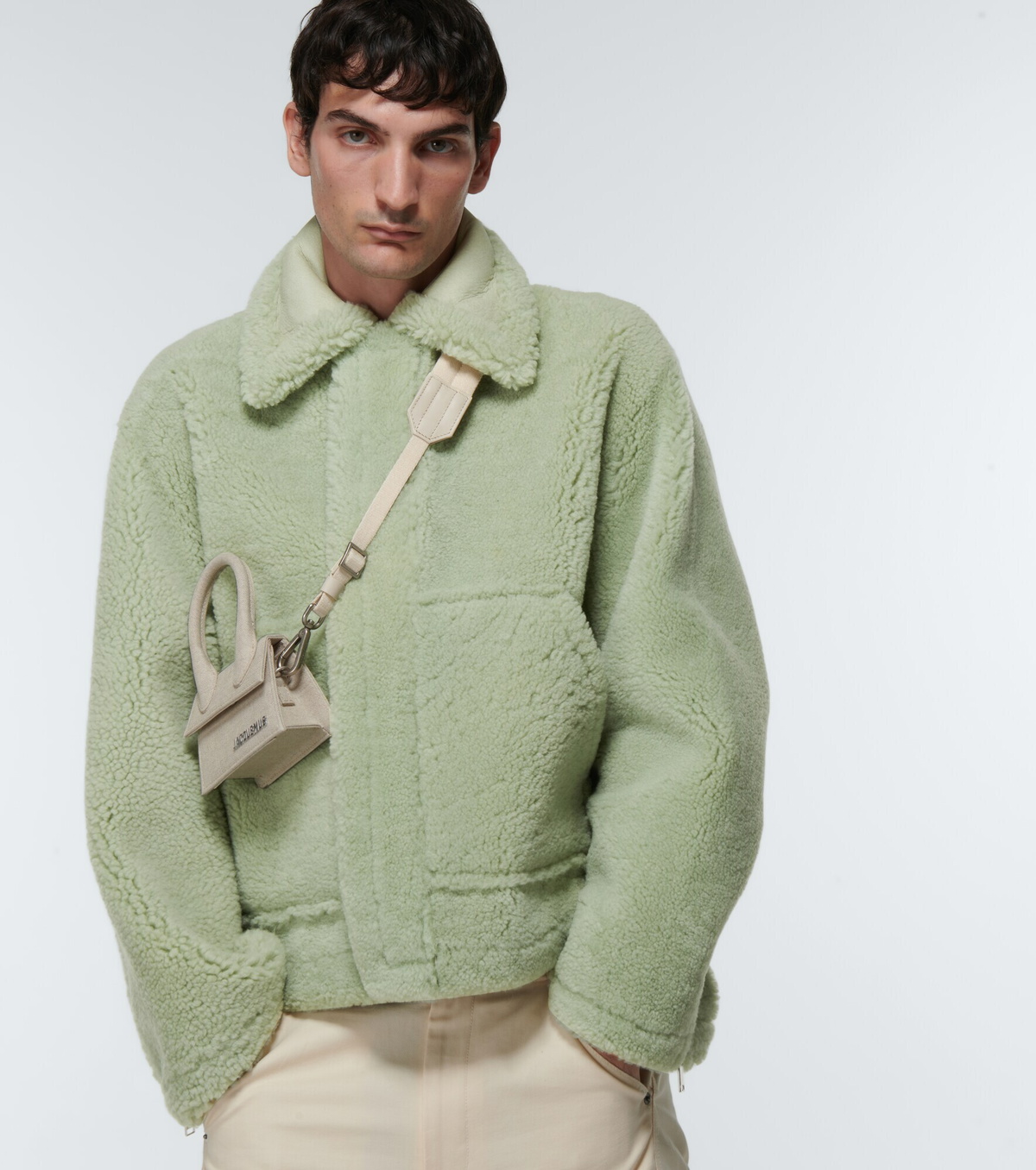 jacquemus クロップドファージャケット ジャケット・アウター
