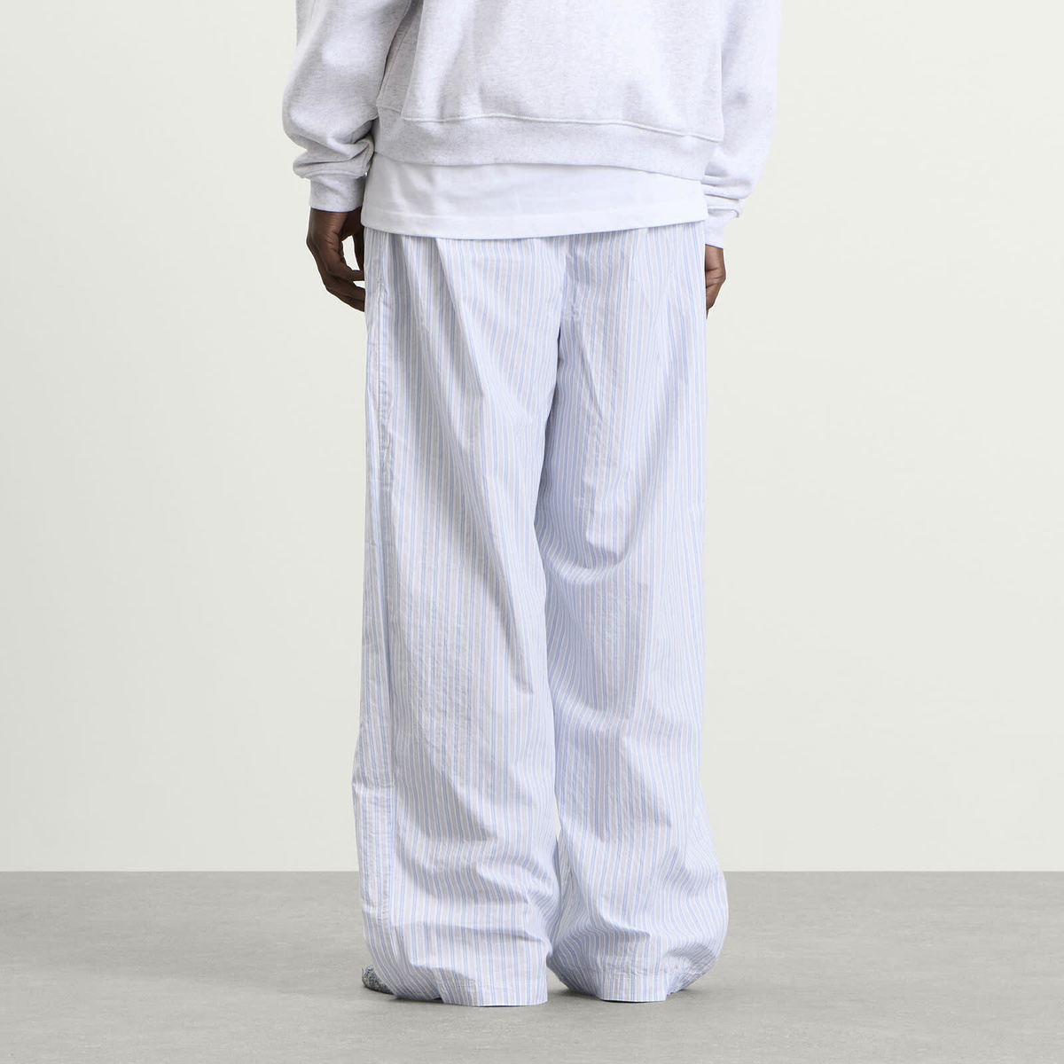 SKIMS Men's Logo Band Sleep Pant in Platinum Double Stripe