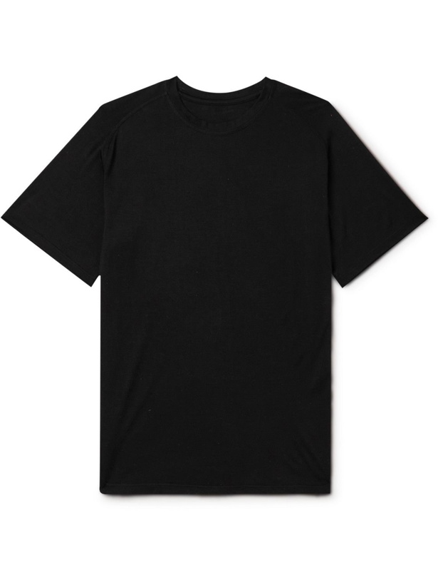 Photo: Yindigo AM - Silk-Jersey T-Shirt - Black
