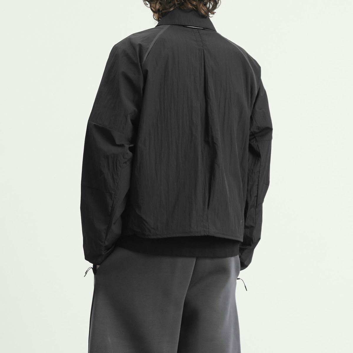 Nike Men's Tech Utility Shirt in Black