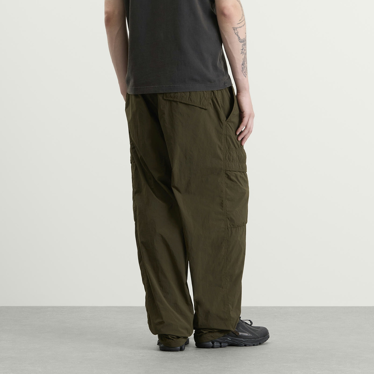 Stone Island Men's Ghost Nylon Smerigliato Cargo Trousers in Military Green