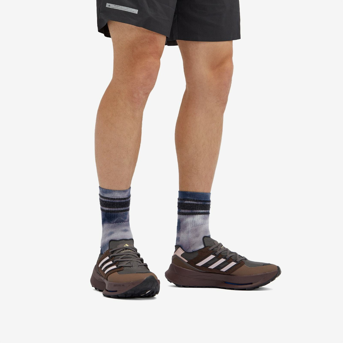adidas gazelle silver green womens YOUTH 'CROSS' GRIP SOCKS