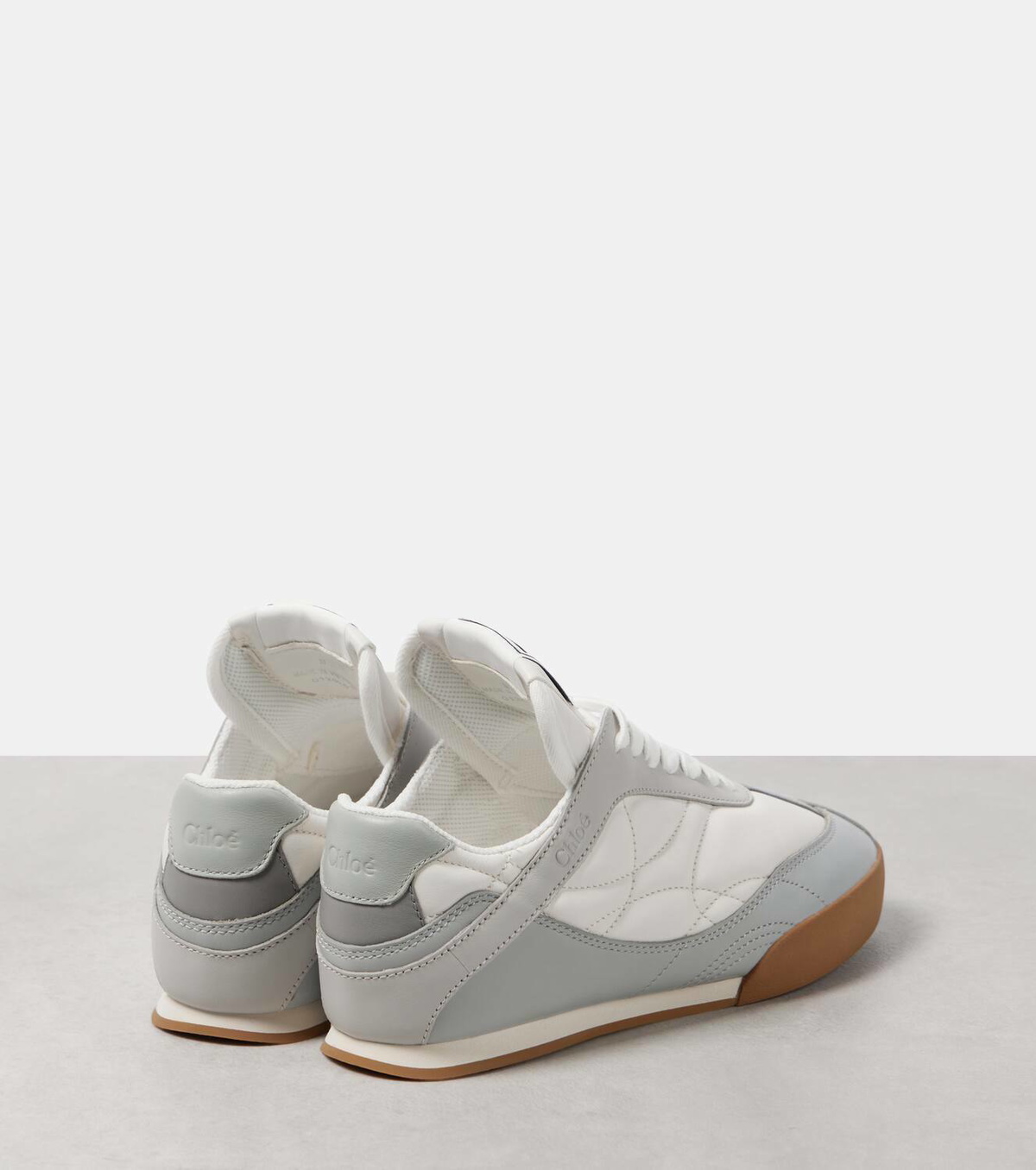 【関税&送料込】Chloe Dove Grey Suede Chloa Kick Sneakers Chloé Kick suede-trimmed sneakers Chloe