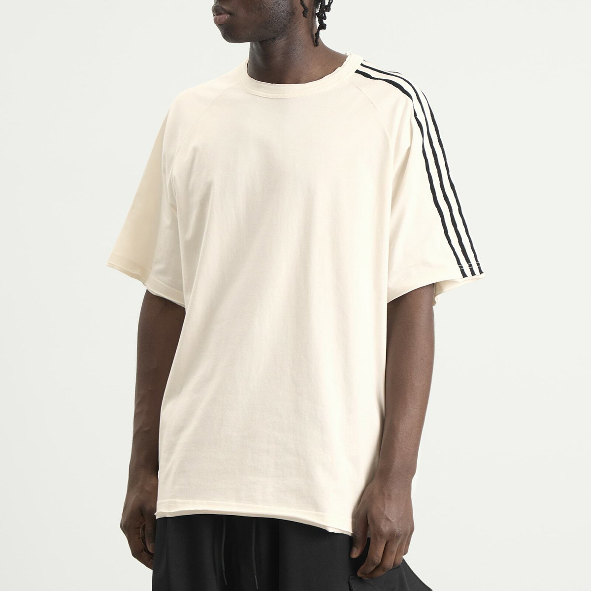 Y-3 Men's Distressed Short Sleeve T-Shirt in Beige