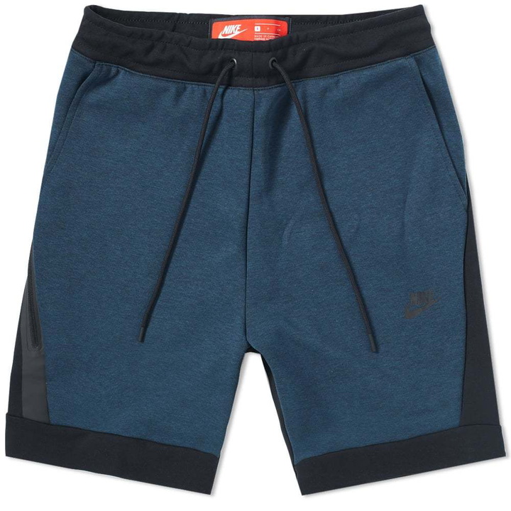 Photo: Nike Tech Fleece Short Blue