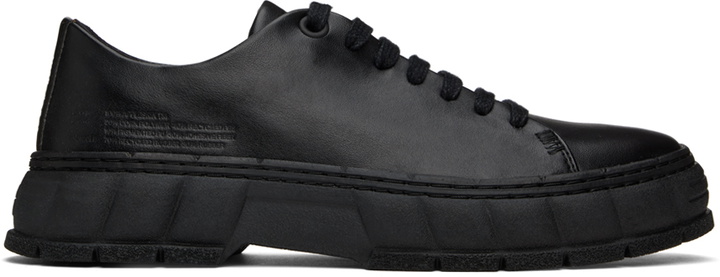 Photo: Virón Black 2005 Sneakers
