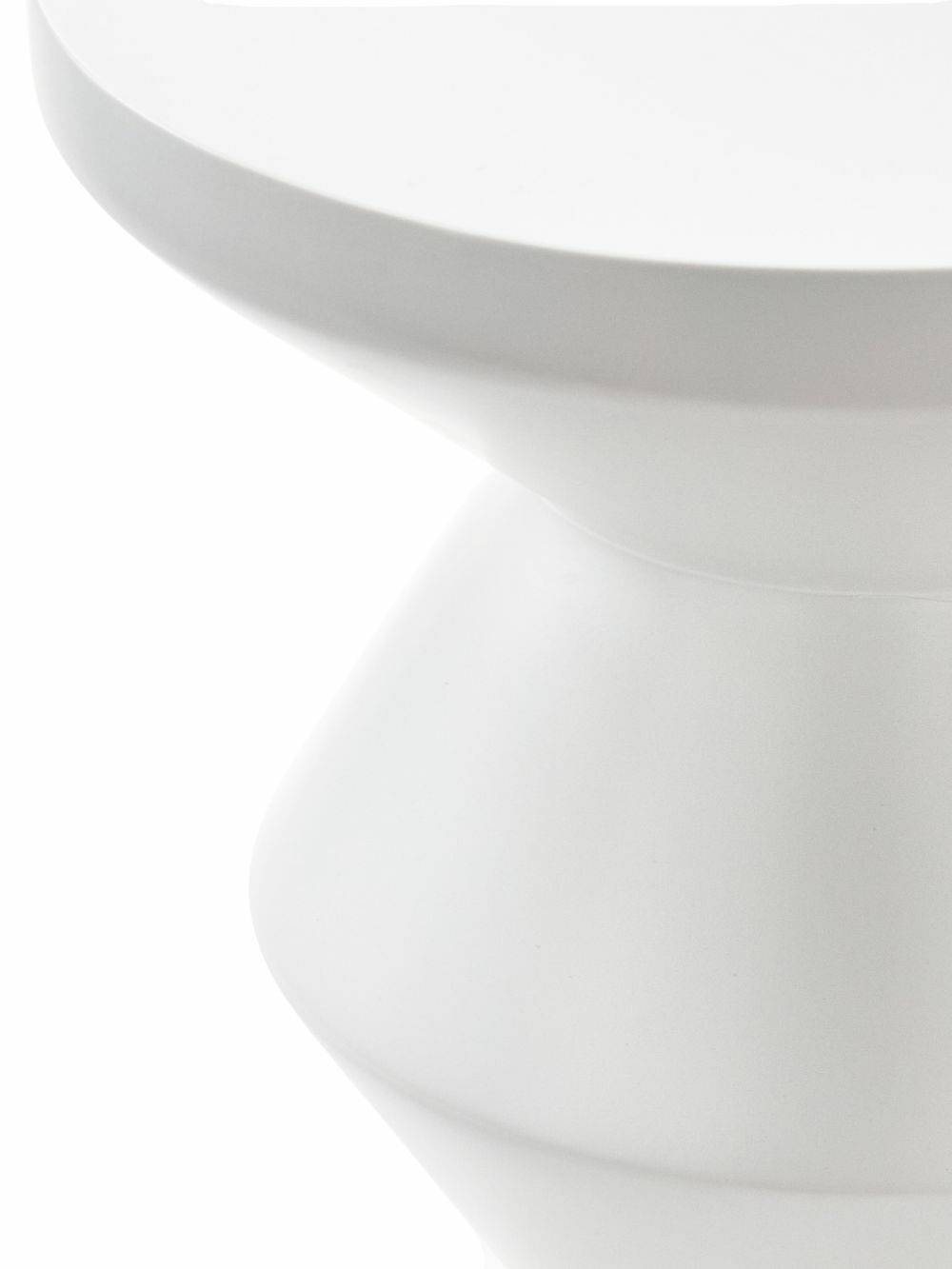 POLSPOTTEN White Outdoor Zig Zag Lacquered Stool