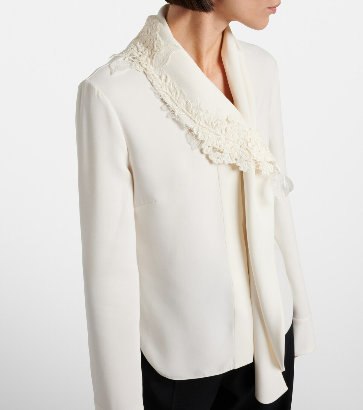 Oscar de la Renta Lace-trimmed silk-blend georgette blouse