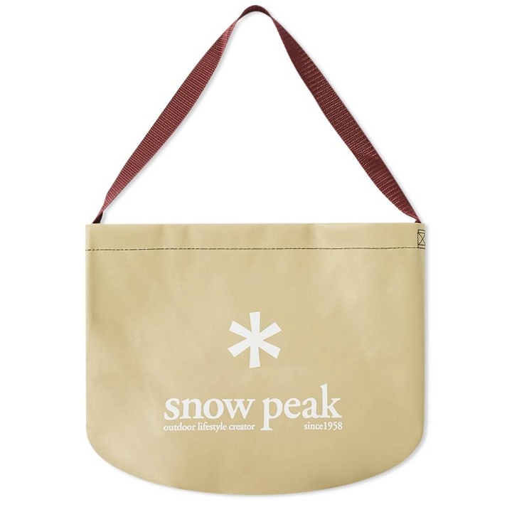 Photo: Snow Peak Camping Bucket