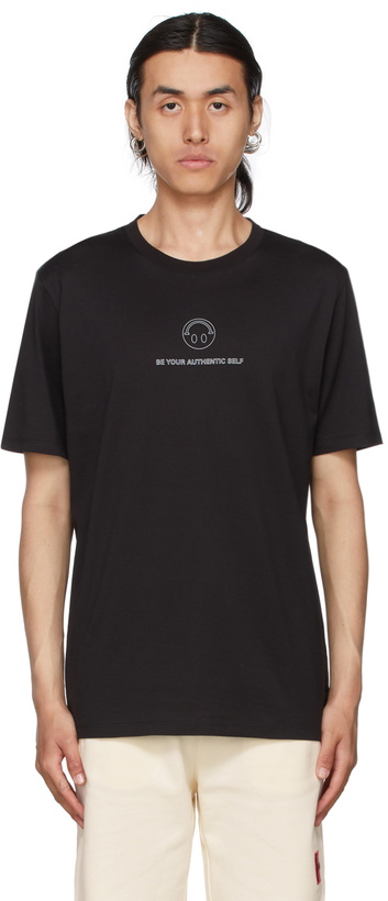 Photo: Hugo Black Smiley Deppelin T-Shirt