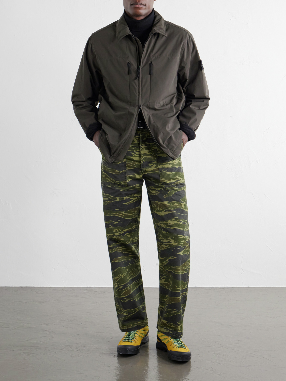 Stone Island - Recycled Shell-R_e.dye® Padded Jacket - Gray