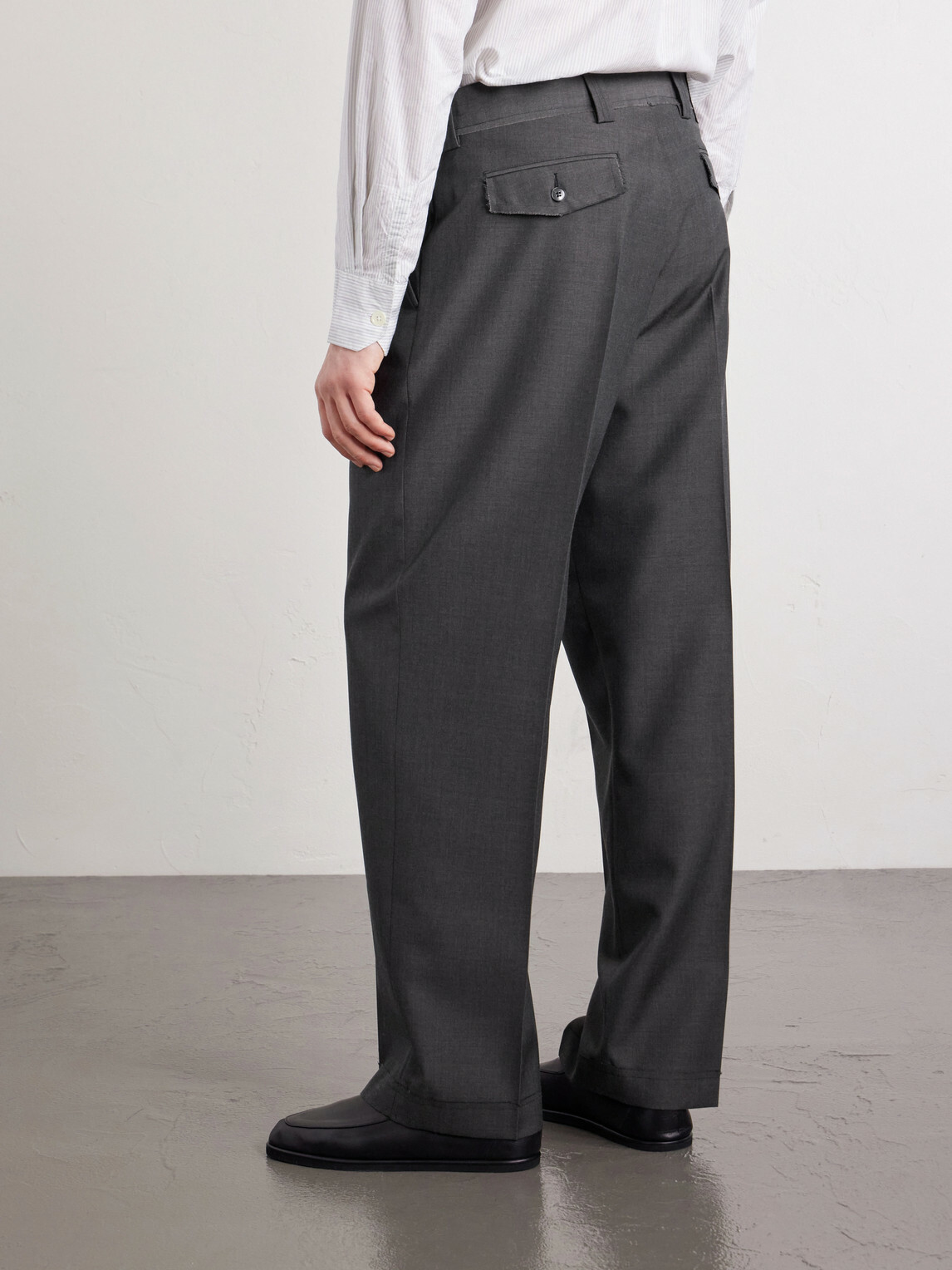 mfpen - Straight-Leg Pleated Wool Trousers - Gray