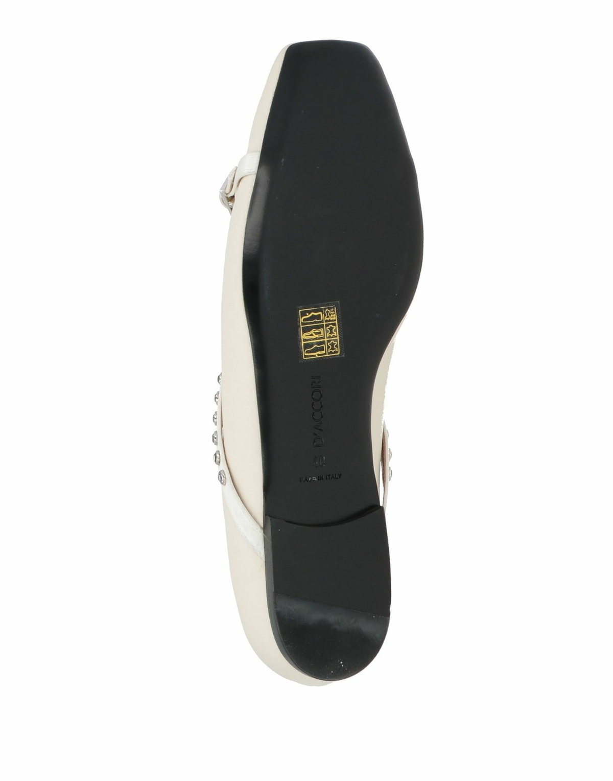 D'accori Womens Ballet flats in Off white