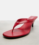 Gucci Neo 55 leather thong sandals