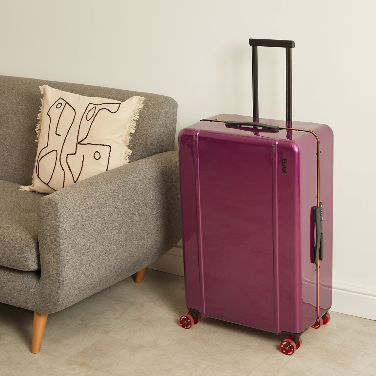 Floyd Trunk Check-In Luggage - 95L in Magic Purple 