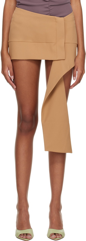 Photo: Yuzefi Tan Asymmetrical Skort