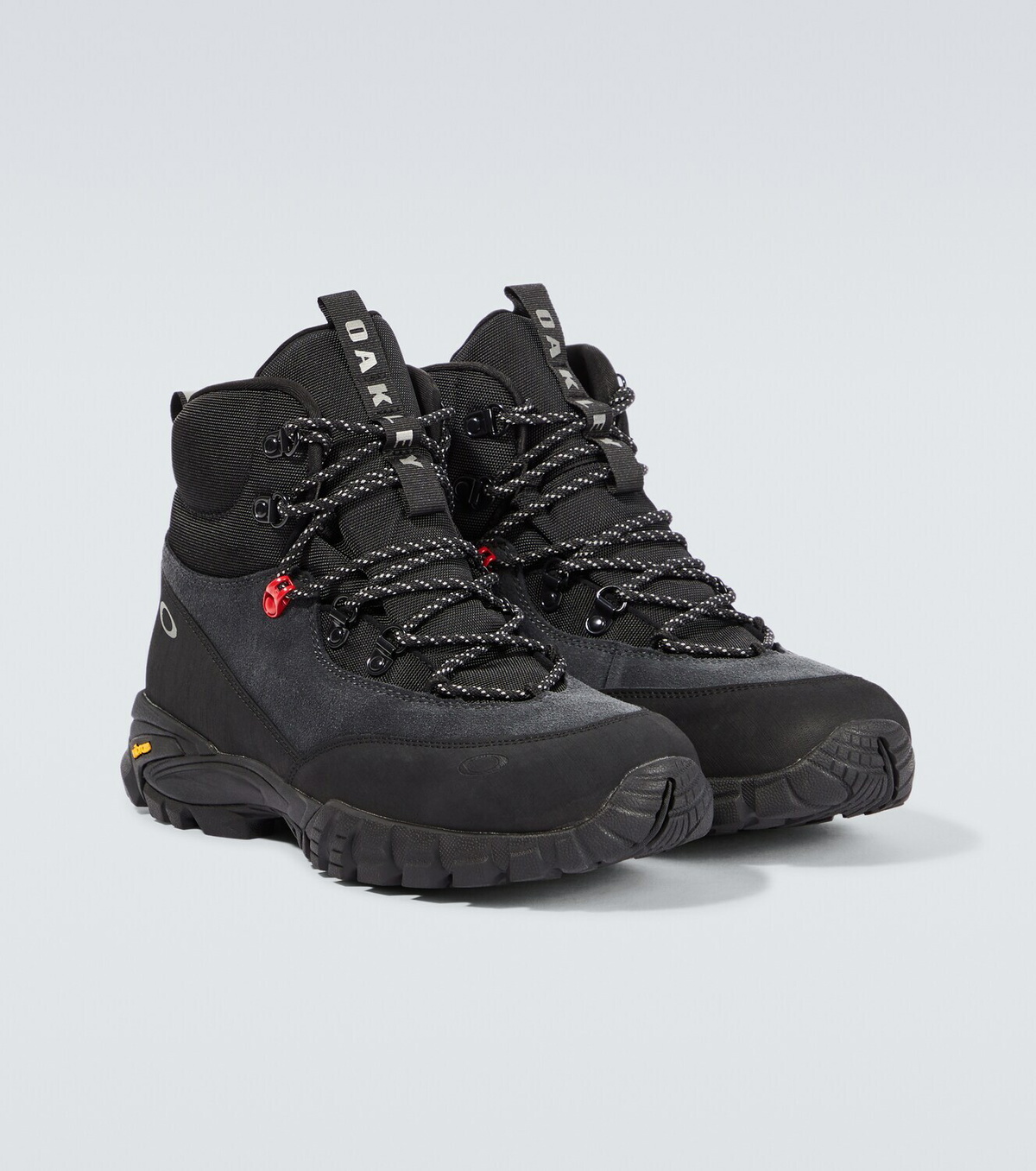 oakley hiking boots