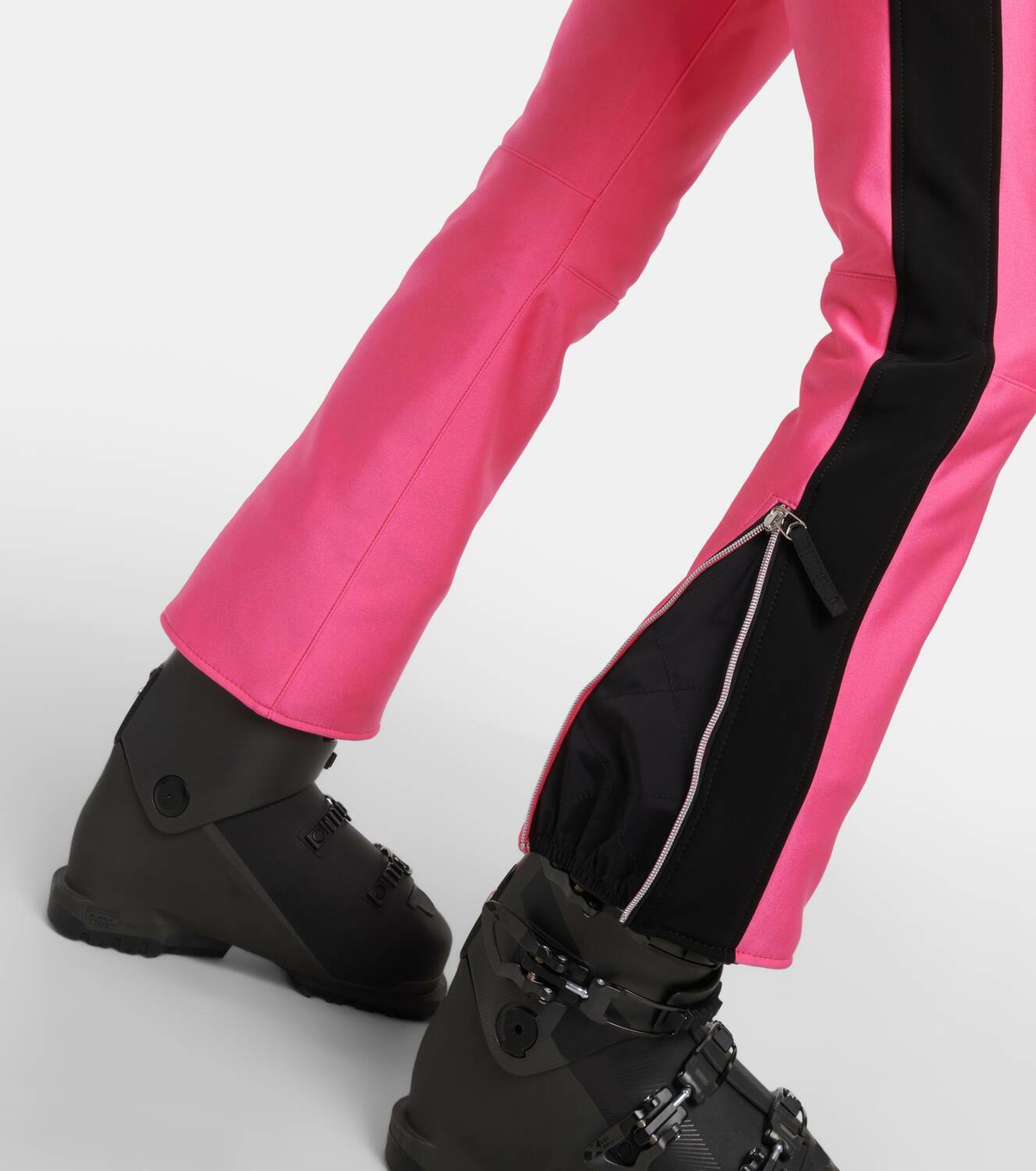 Jet Set Magic Ghoster ski suit