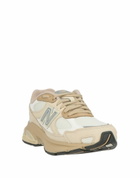 New Balance 2010 Womens Sneakers in Beige