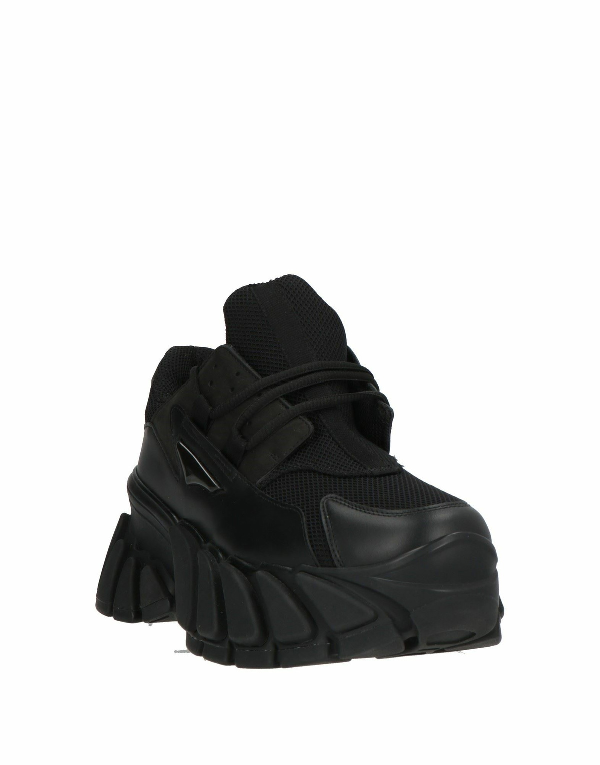 Maison Margiela Womens Sneakers in Black