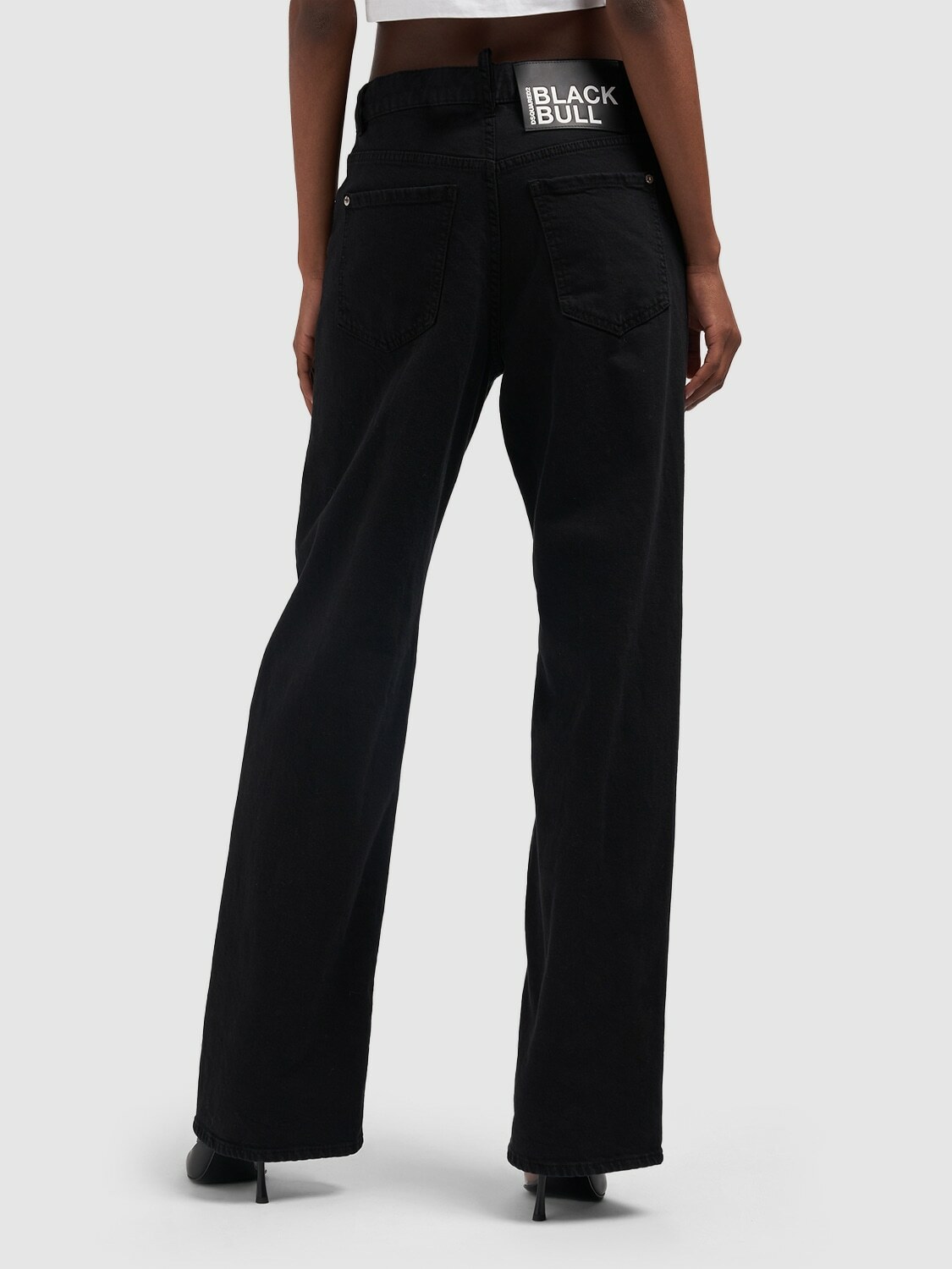 デニム・ジーパン Dsquared2 Black Mid-Rise Cropped Twiggy Jeans Dsquared2 Black Mid-Rise Cropped Twiggy Jeans | THE LIST