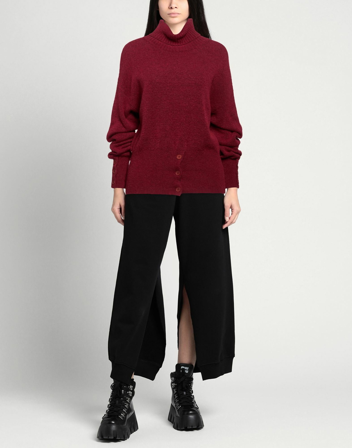 Manila Grace Womens Turtleneck Garnet