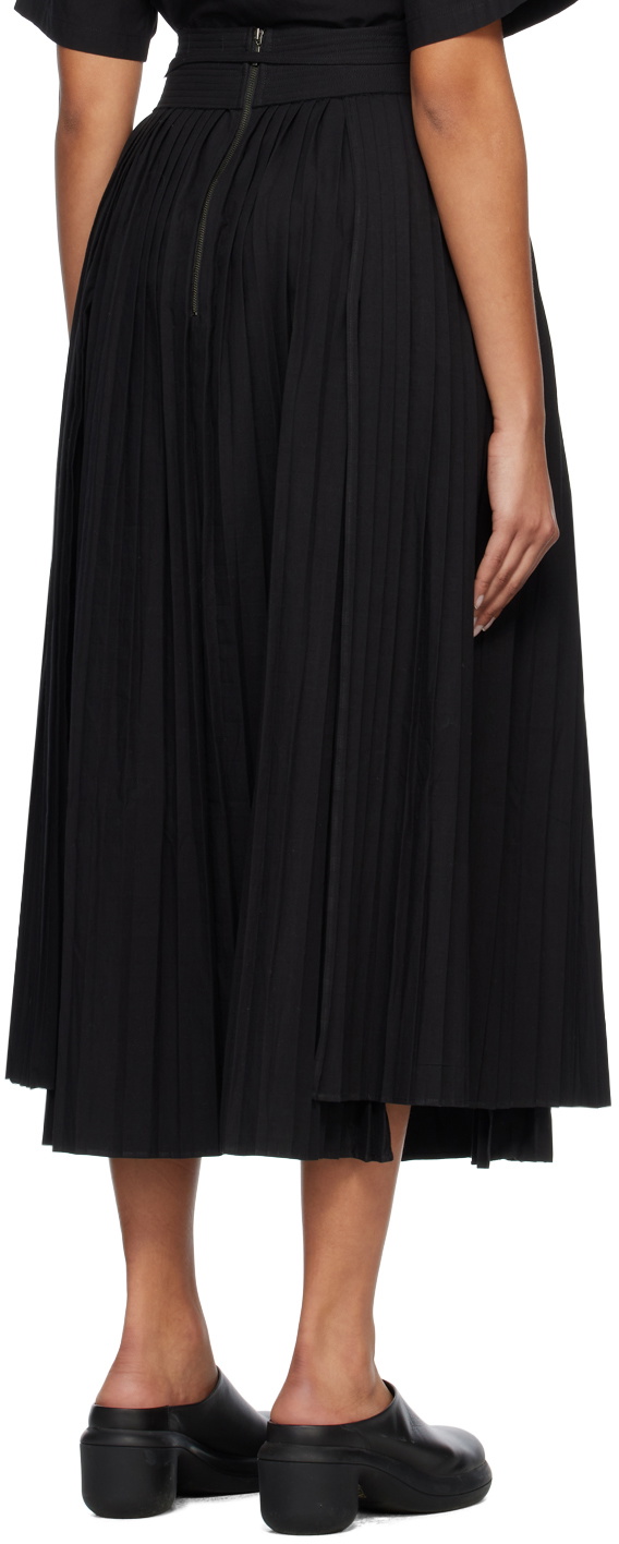 Subtle Le Nguyen Black Curtain Midi Skirt