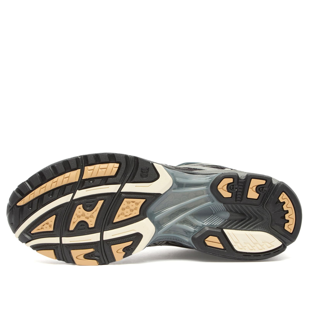 Asics Gel-Nimbus 10.1 Sneakers in Black/Clay Grey