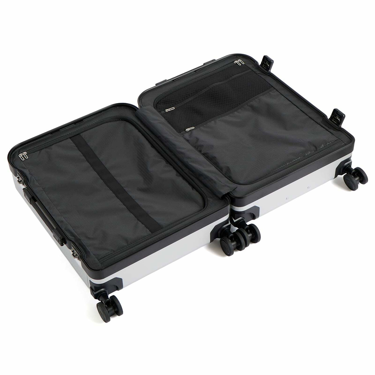 Db Journey Ramverk Alu Check-In Luggage - Medium in Silver/Onyx 
