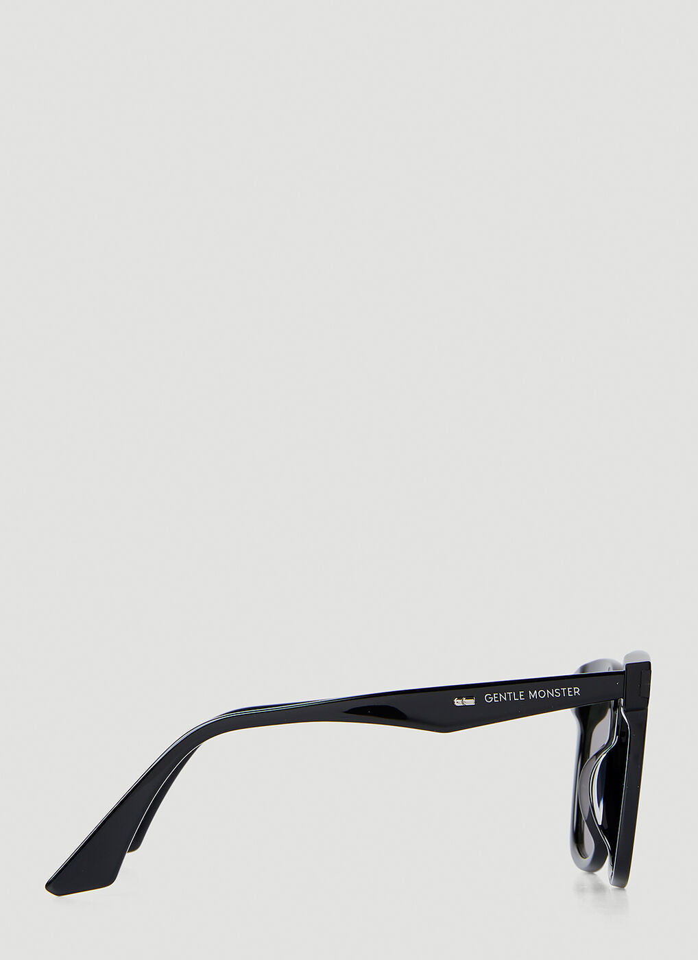 Lo Cell 01 Sunglasses in Black Gentle Monster