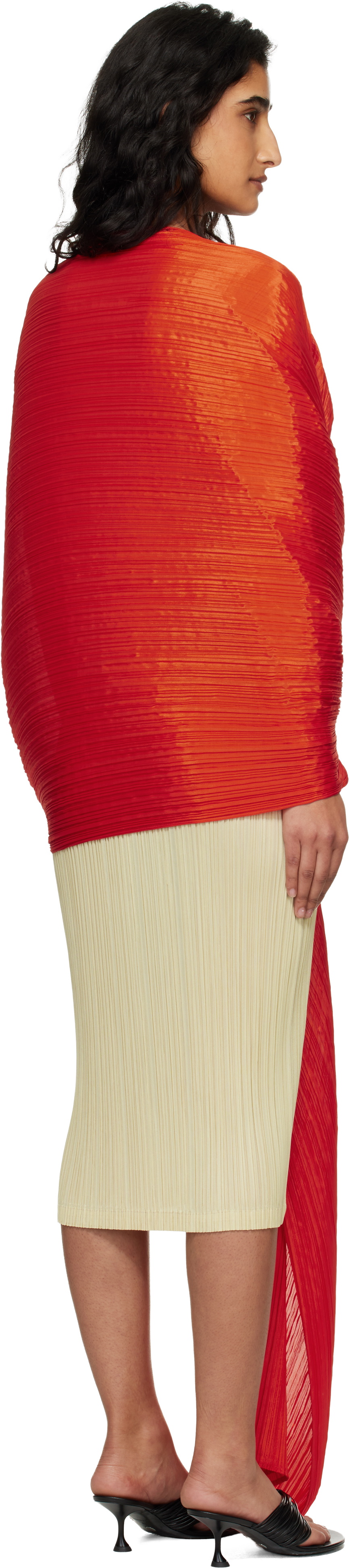 PLEATS PLEASE ISSEY MIYAKE Orange Madame-T Scarf