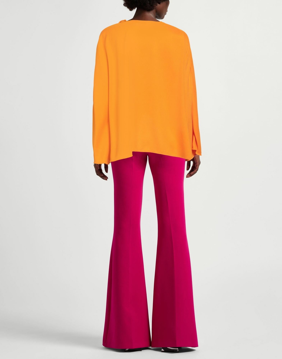 Ballantyne Womens Cape in Orange