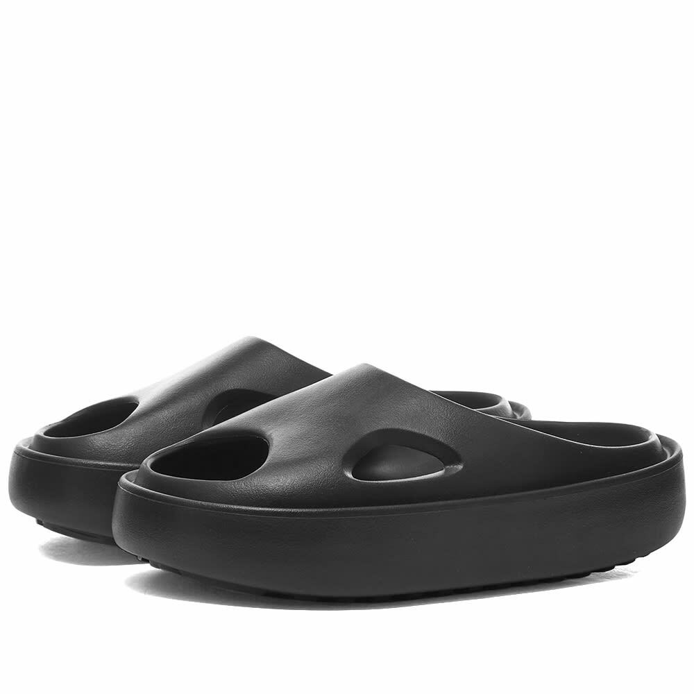 Axel Arigato Men's Magma Slide in Black Axel Arigato Axel Arigato Men's Magma Slide in Black Axel Arigato
