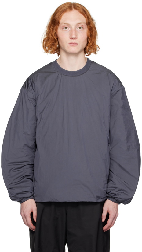 Photo: AMOMENTO Gray Quilted Reversible Sweatshirt
