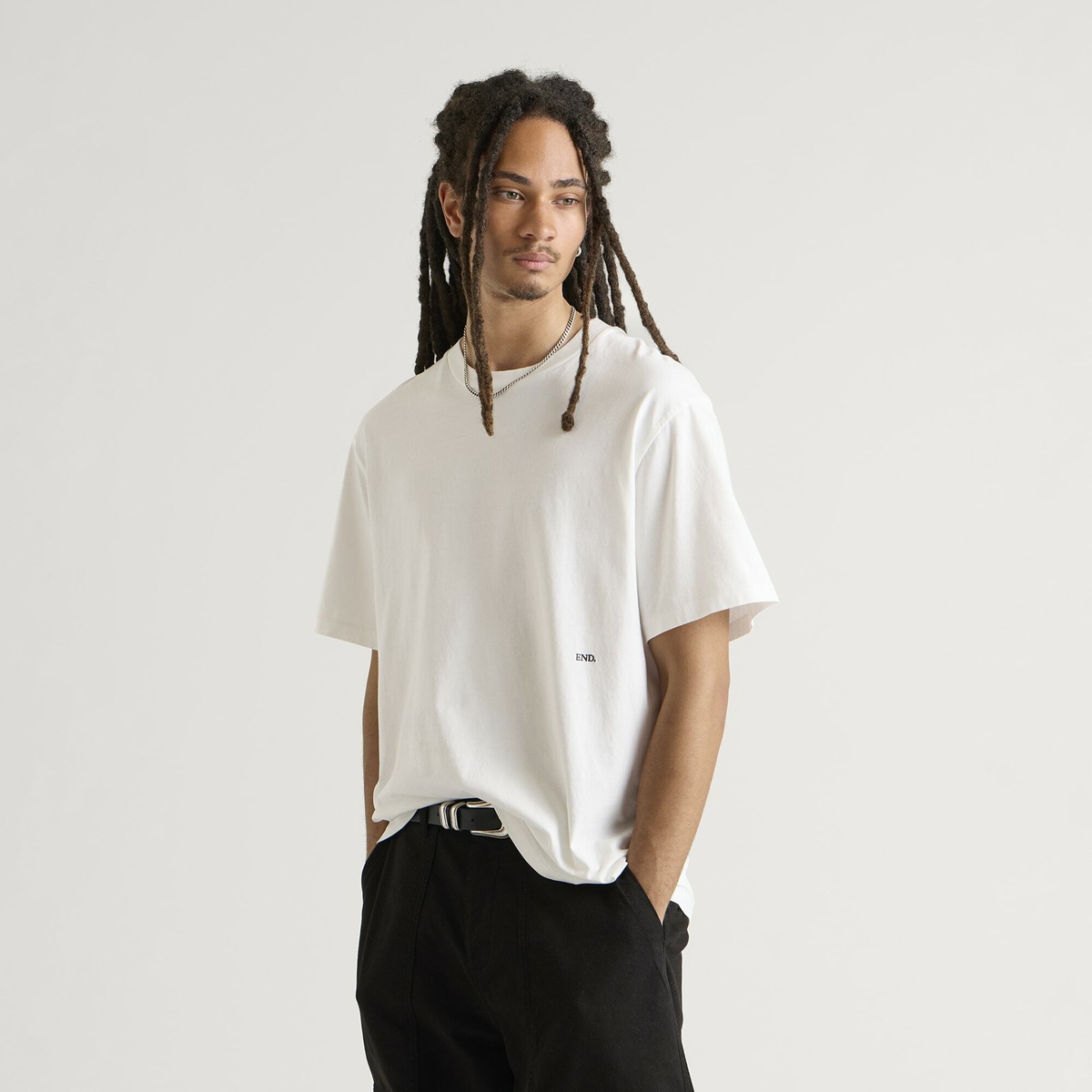 END. Signature T-shirt in Off White