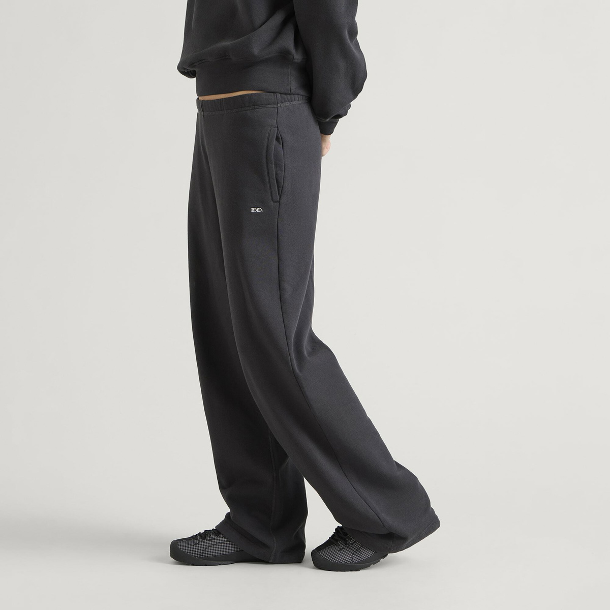 END. Women's Classic Sweatpants in Cinder Black