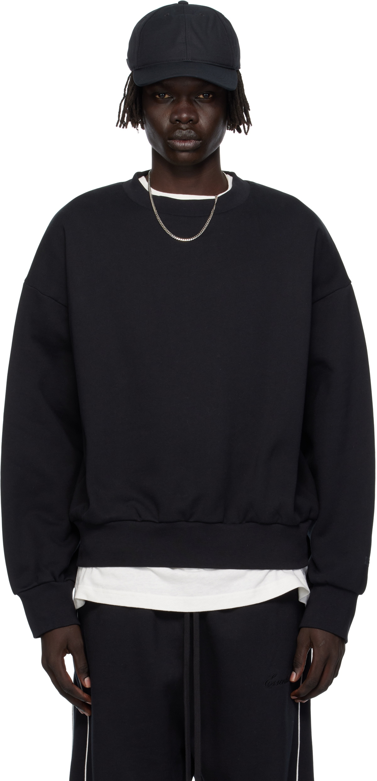 Fear of God ESSENTIALS: Black Classic Fit Fleece Crewneck