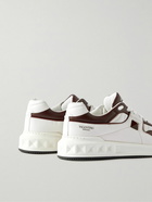 Valentino Garavani - Valentino Garavani One Stud XL Leather Sneakers - Brown