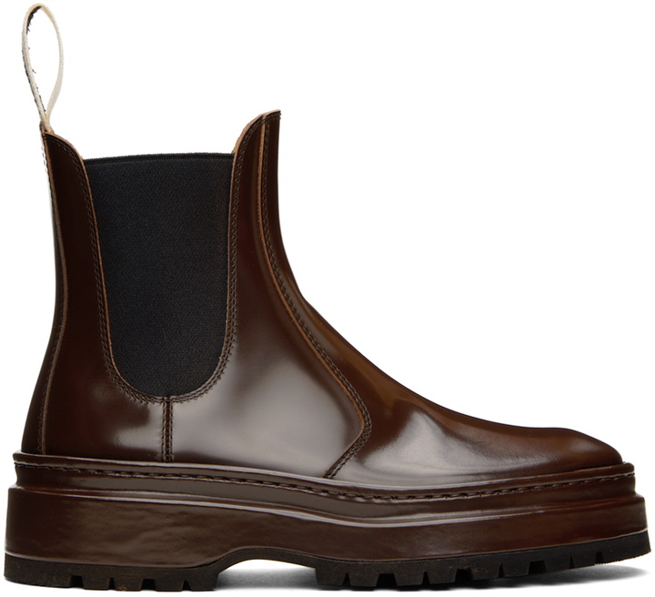 Photo: Jacquemus Brown Le Chouchou 'Les Chelsea Pavane' Chelsea Boots