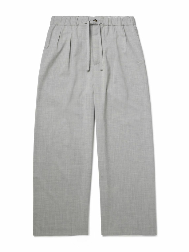 Photo: LOEWE - Wide-Leg Logo-Embroidered Pleated Wool Drawstring Trousers - Gray
