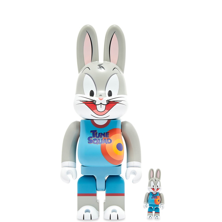 Photo: Medicom Be@rbrick Bugs Bunny 100% & 400%