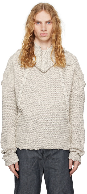 Photo: CARNET-ARCHIVE Off-White Nail Turtleneck