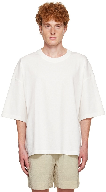 Photo: LE17SEPTEMBRE White Cotton T-Shirt
