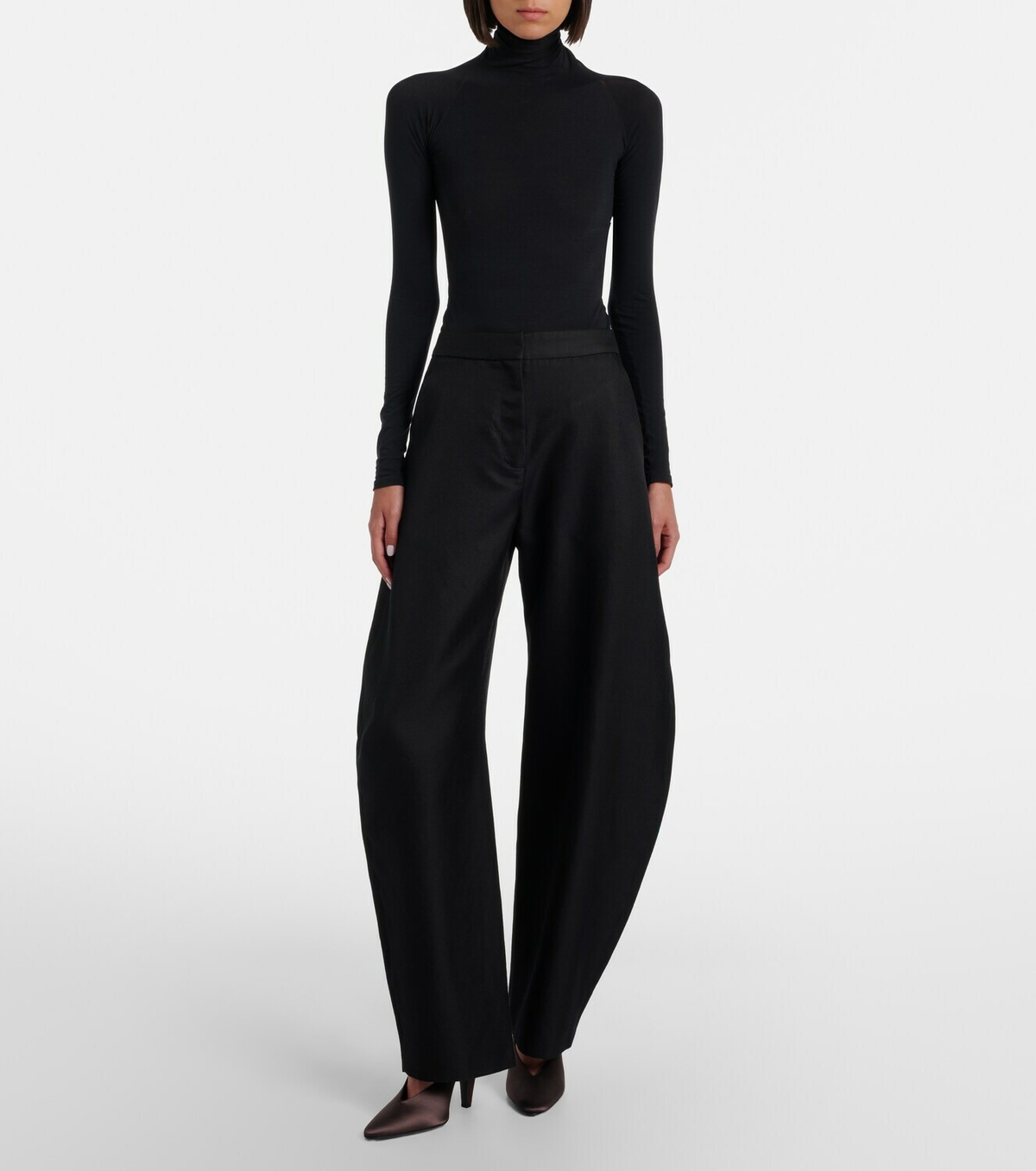 Alaïa Cone satin mules