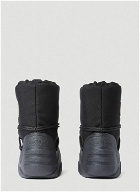 Platform Snow Boots in Black