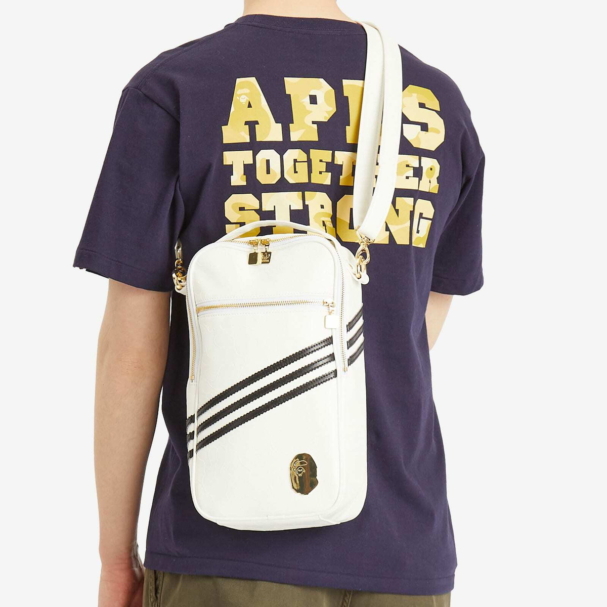 【Adidas x BAPE】 正規品★ Bag White ★人気 Adidas x BAPE Bag (White) – Corporate